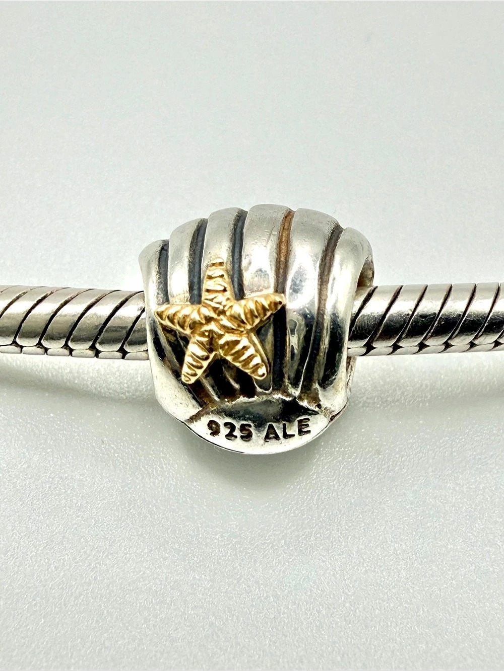 Pandora 790249 Sea Shell Starfish Charm Sterling Silver 14K Gold Retired C026